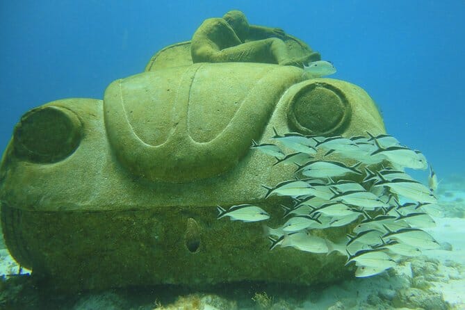 Underwater museum WV BEATLE MUSA