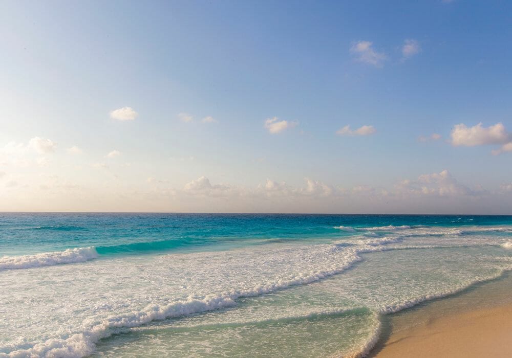 Playa delfines Cancun