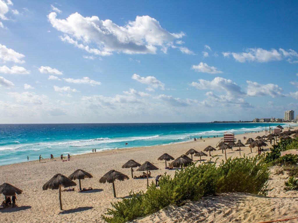 Playa Delfines Cancun december