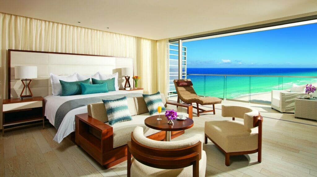 Secrets The Vine Room with a view on the ocean