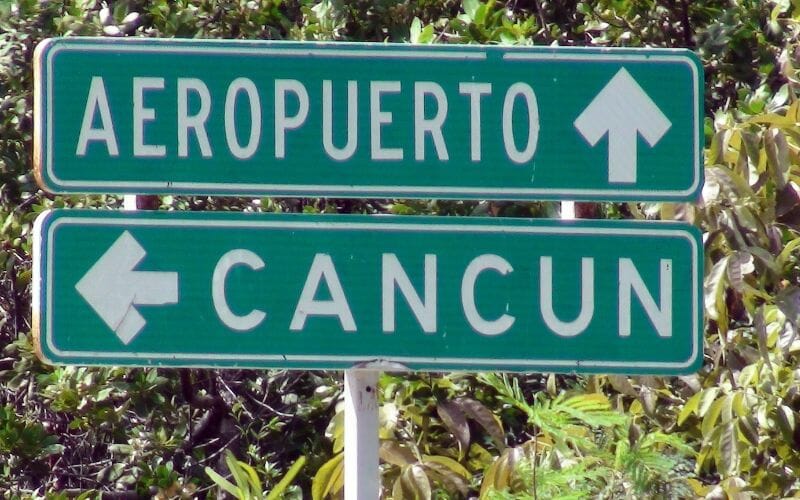 DRIVING FROM CANCUN TO MERIDA SIGN