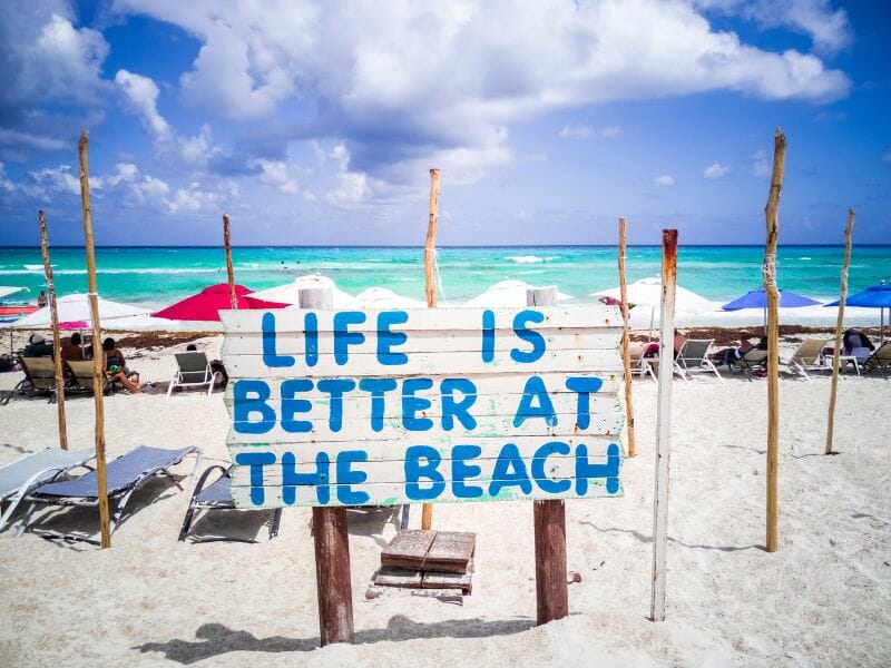 Cancun beach sign - Cancun in April 
