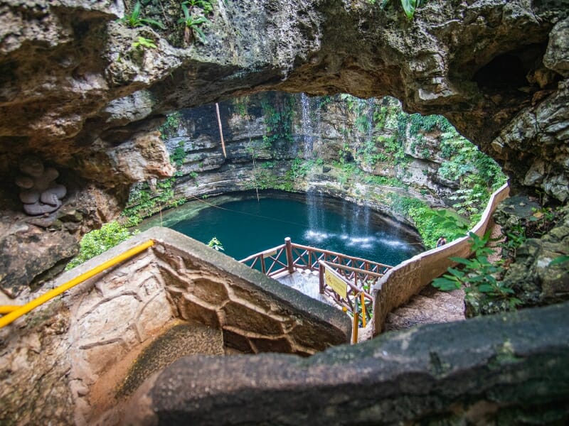 Saamal Cenote Chichen Itza