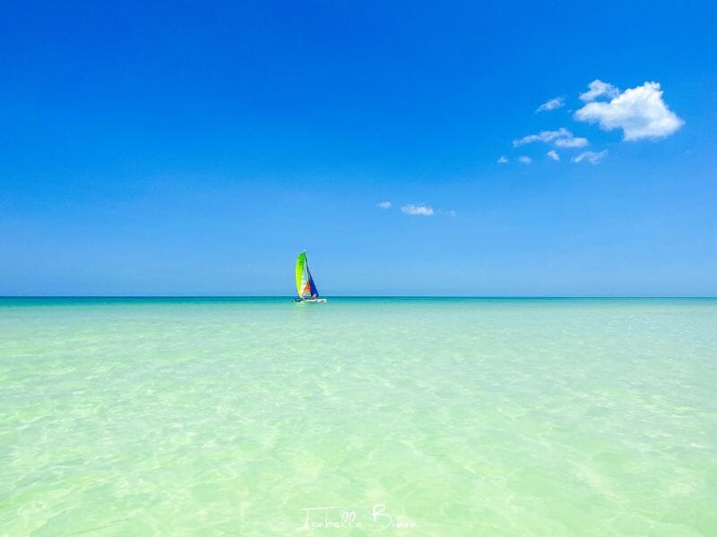 Holbox sea 