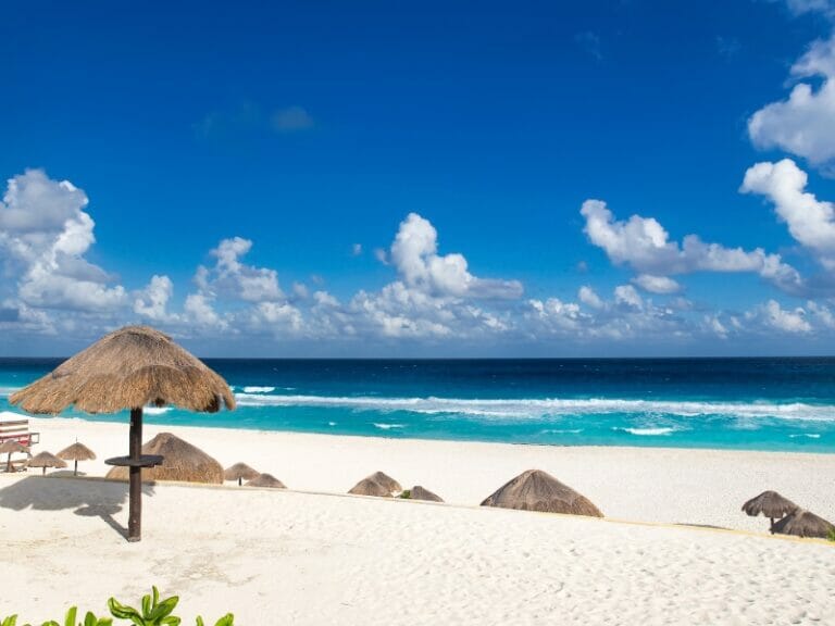 Playa Delfines Cancun