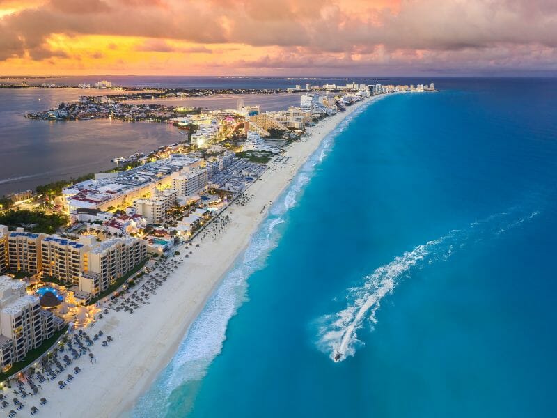 Cancun All-Inclusive Family Resorts with Water Park