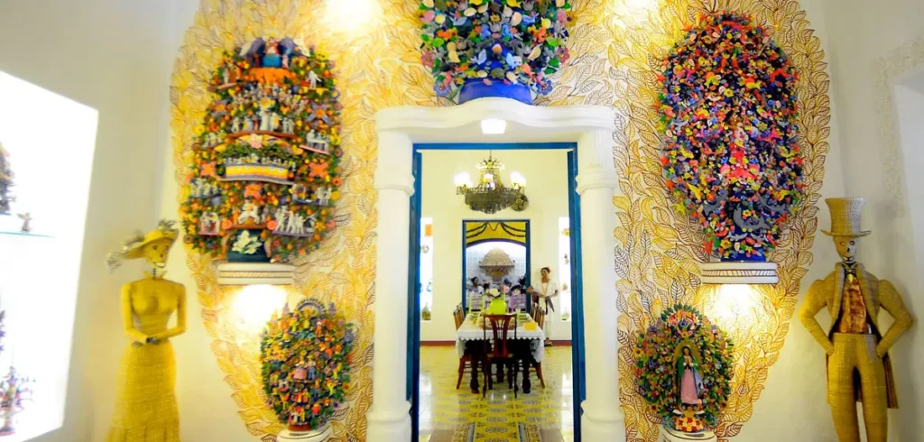 Mexican Folk Art Museum