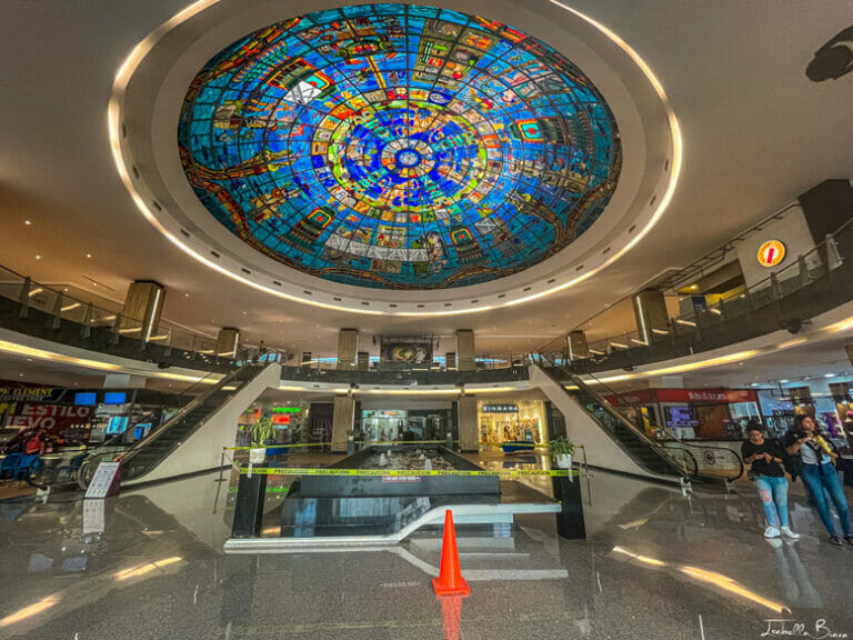 Plaza kukulcan hall