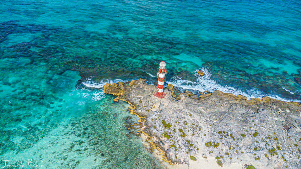 Cancun lighthouse hoover