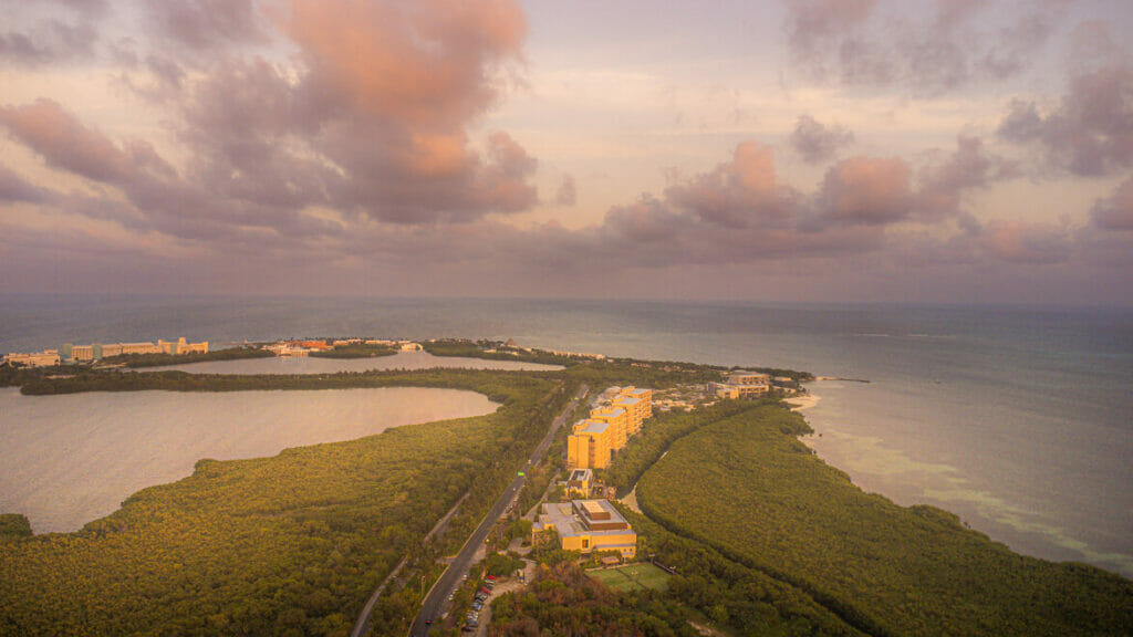 PUnta nizuc drone view