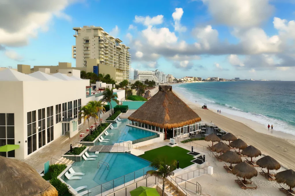 Aerial view of swimming pools of Hotel Westin Resort