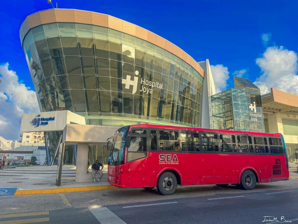 Bus at the Cancun Hotel Zone Kukulcan Plaza.