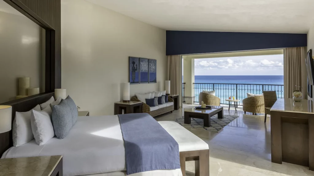 Room at Grand Park Royal Cancun.