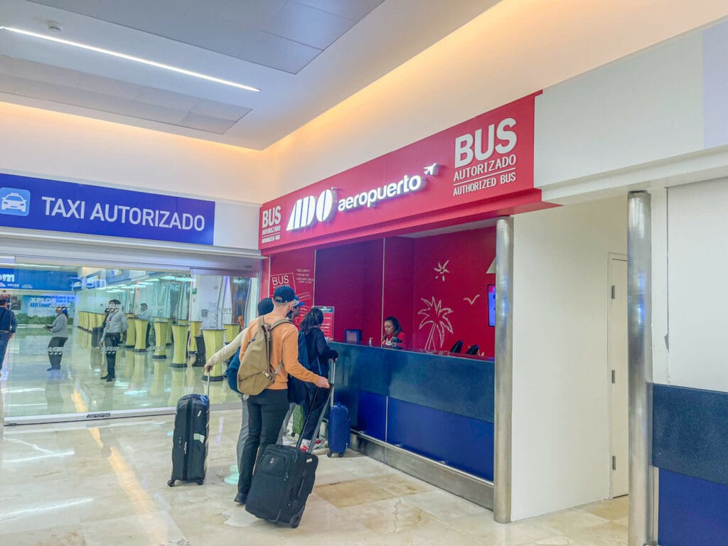 ADO BUS desk cancun
