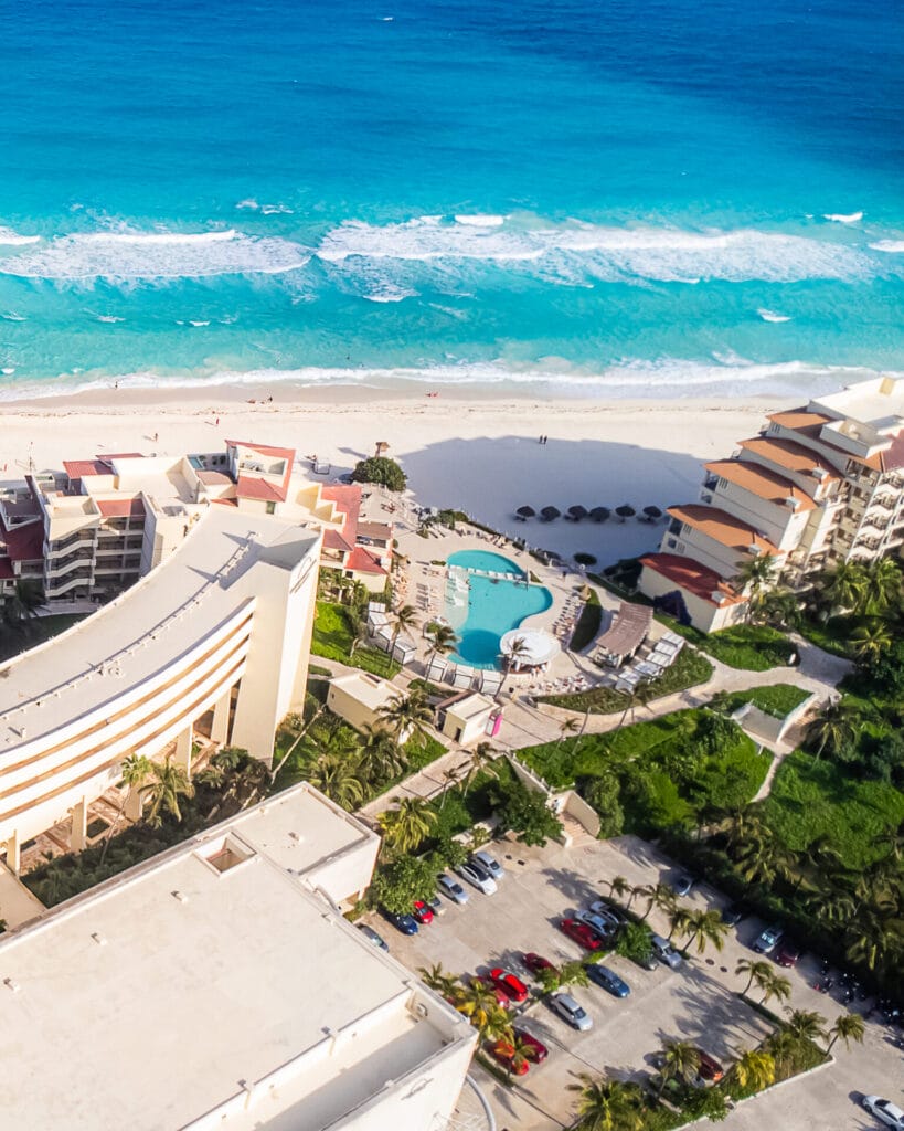 cancun beach hotel with pool