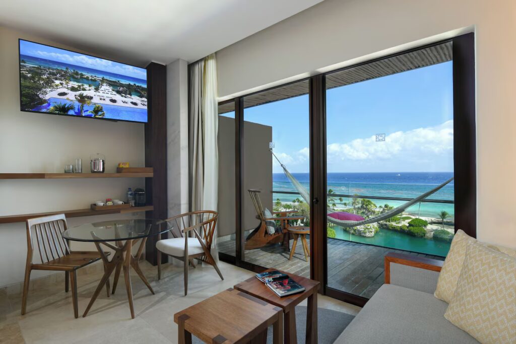 xcret Mexico hotel suite with a view