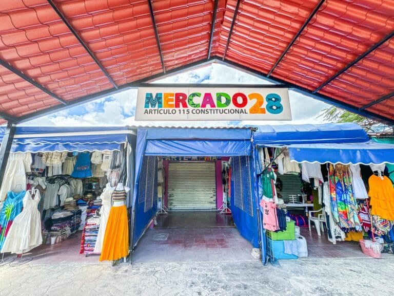 Cancun Mercado 28 new sign