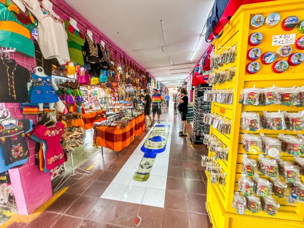 Cancun mercado 28 souvenirs
